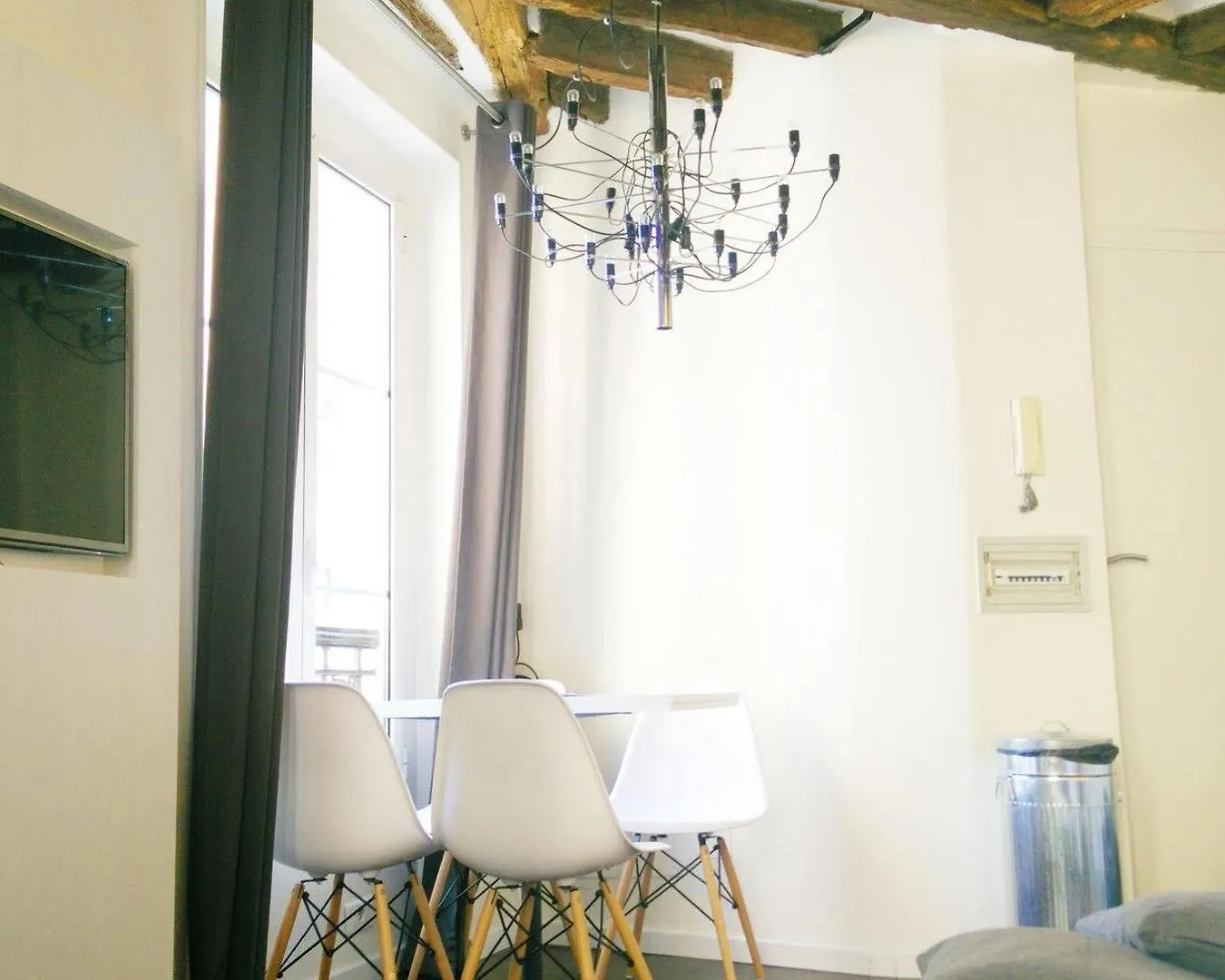 Conde Chic Studio Apartment Paris