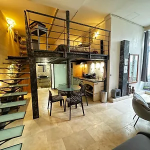 Appartement Veda - Loft In The Heart Of - Louvre, Parijs