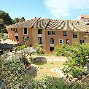 https://hotel-residence-les-medes.fr-provencehotel.com