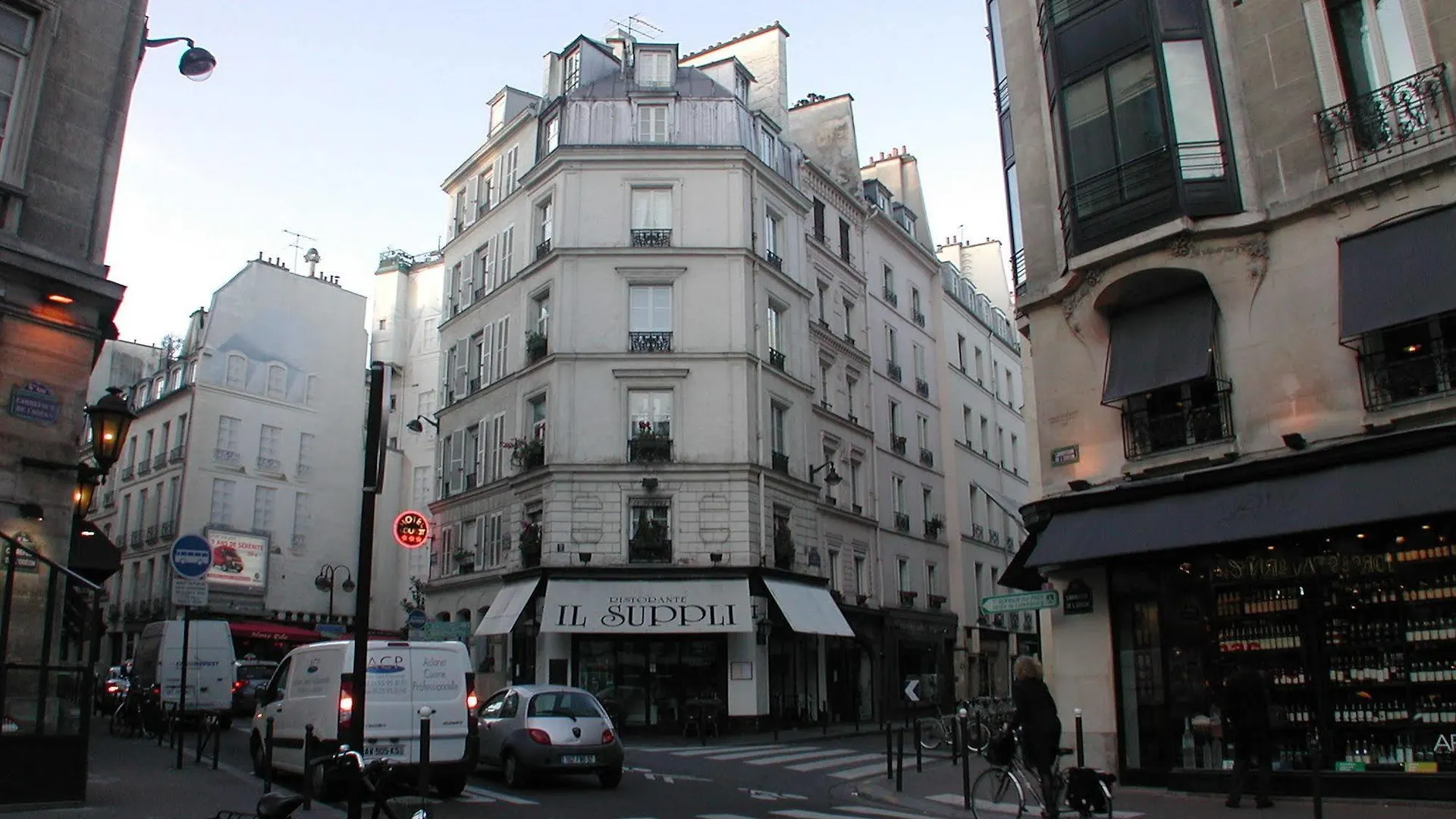 Conde Chic Studio Paris